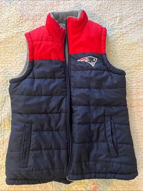 NFL Navy and Red Quilted Team Puffer Vest